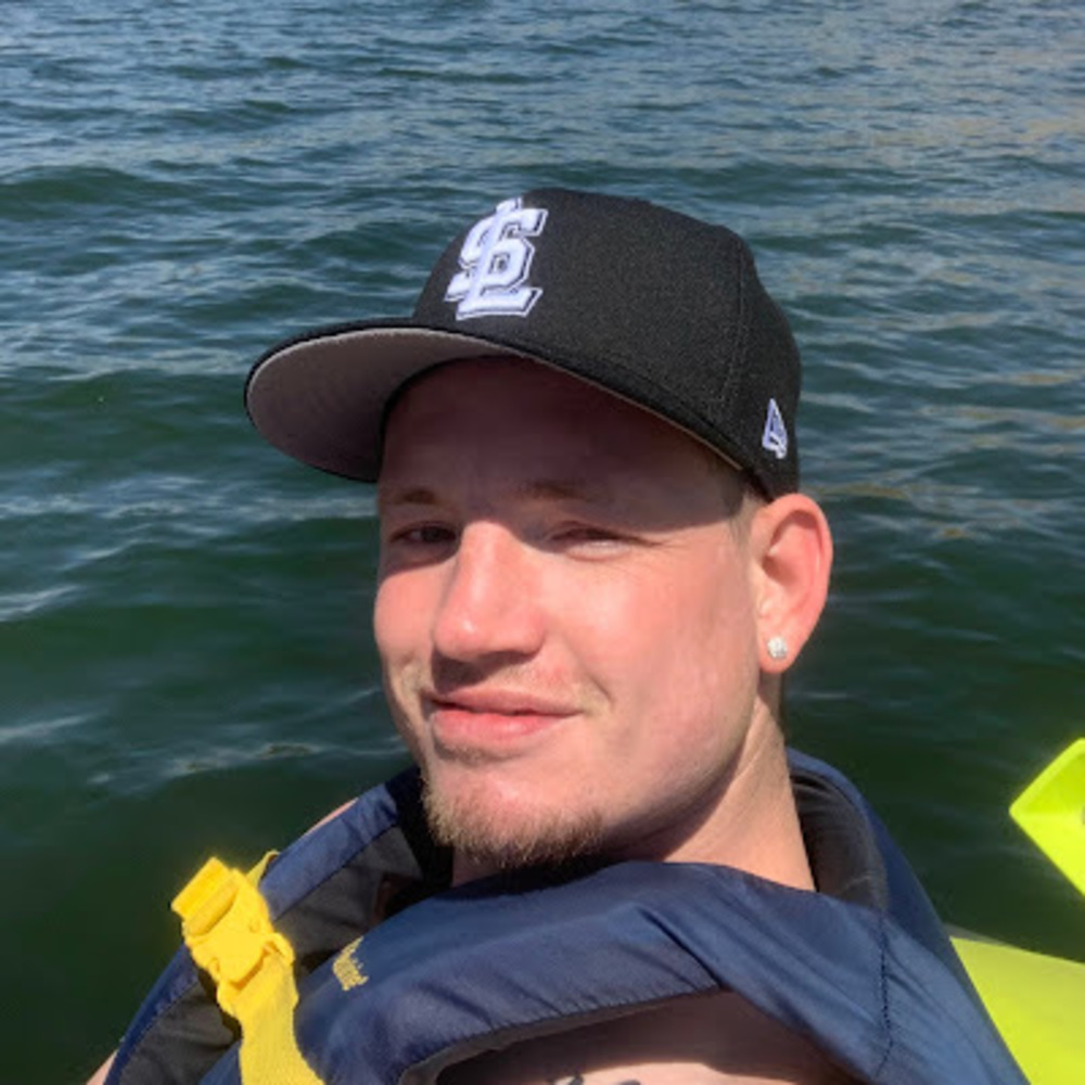 Meet your Posher, Zach
